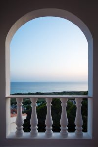 balcony